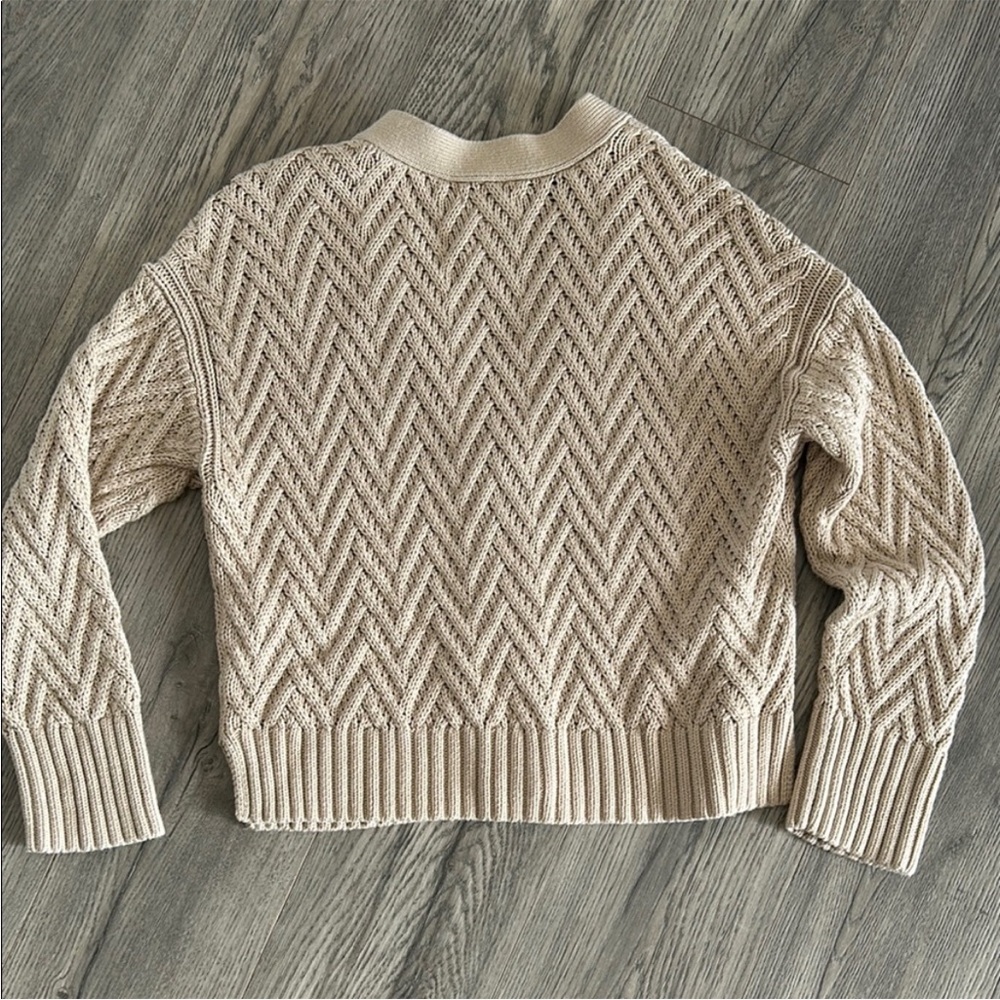 Abercrombie & Fitch Cardigan Sweater NWOT - Picture 3 of 3